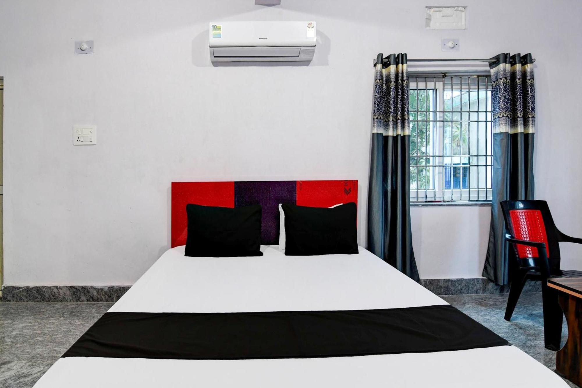Hotel O Silk City Palace Brahmapur Eksteriør bilde